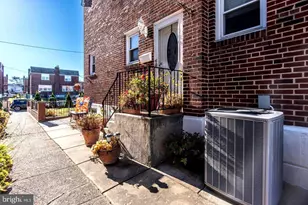 1223 Wellington St, Philadelphia, PA 19111 - Photo 25