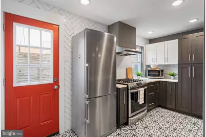 619 E Thompson Street, Philadelphia, PA 19125 - Photo 13