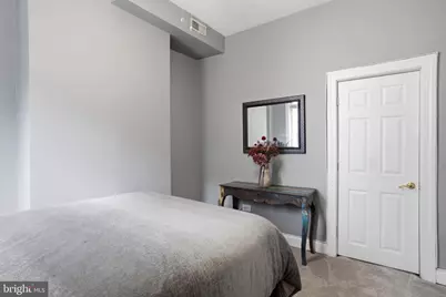 902 S 8th Street, Philadelphia, PA 19147 - Photo 17