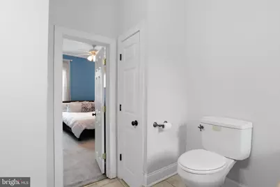 902 S 8th Street, Philadelphia, PA 19147 - Photo 29