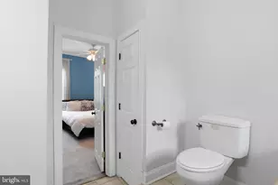 902 S 8th St, Philadelphia, PA 19147 - Photo 29