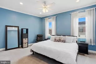902 S 8th St, Philadelphia, PA 19147 - Photo 23