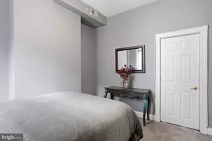 902 S 8th St, Philadelphia, PA 19147 - Photo 19