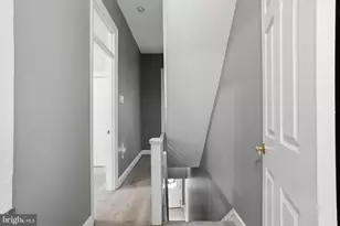 902 S 8th St, Philadelphia, PA 19147 - Photo 17