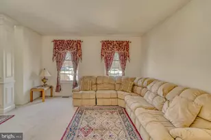 310 Par Dr, Philadelphia, PA 19115 - Photo 13