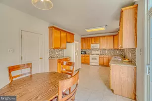 310 Par Dr, Philadelphia, PA 19115 - Photo 21