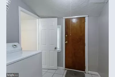 108 Roxborough Avenue, Philadelphia, PA 19127 - Photo 9