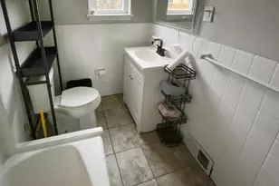 1409 N 76th St, Philadelphia, PA 19151 - Photo 11