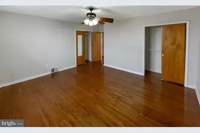 1409 N 76th Street #403, Philadelphia, PA 19151 - Photo 7
