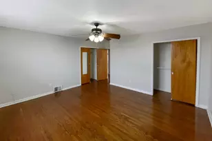 1409 N 76th St, Philadelphia, PA 19151 - Photo 7