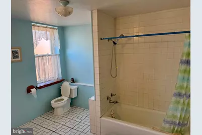 2714 E Indiana Avenue, Philadelphia, PA 19134 - Photo 39