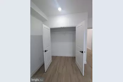 2050 Fairmount Avenue #2, Philadelphia, PA 19130 - Photo 11