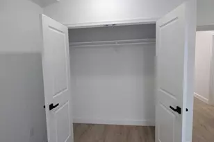 2050 Fairmount Ave, Philadelphia, PA 19130 - Photo 11