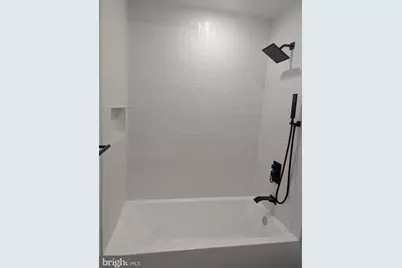 2050 Fairmount Avenue #2, Philadelphia, PA 19130 - Photo 7