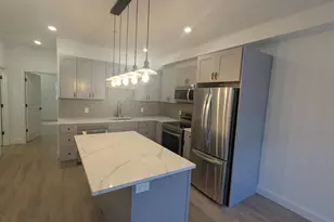 2050 Fairmount Ave, Philadelphia, PA 19130 - Photo 5