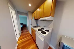 1018 Pine St, Philadelphia, PA 19107 - Photo 3