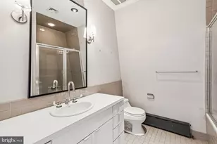 2106 Spruce St, Philadelphia, PA 19103 - Photo 41