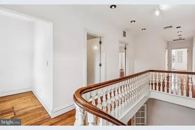 2106 Spruce Street, Philadelphia, PA 19103 - Photo 39