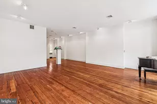 2106 Spruce St, Philadelphia, PA 19103 - Photo 37