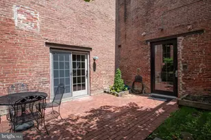 2135 E Susquehanna Ave, Philadelphia, PA 19125 - Photo 9