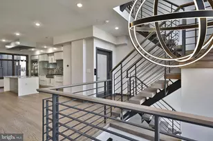 1022 Christian St, Philadelphia, PA 19147 - Photo 9