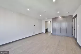 1022 Christian St, Philadelphia, PA 19147 - Photo 25