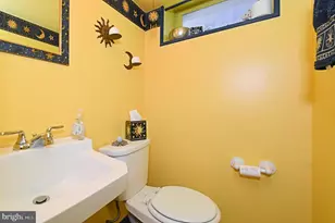 1110 Chandler St, Philadelphia, PA 19111 - Photo 27