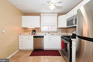 1110 Chandler St, Philadelphia, PA 19111 - Photo 7