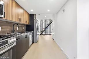 1819 E Albert St, Philadelphia, PA 19125 - Photo 7