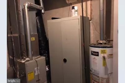 1613 E Wadsworth Avenue #1ST FLR, Philadelphia, PA 19150 - Photo 19