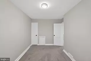 5442 Valley St, Philadelphia, PA 19124 - Photo 9