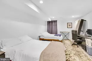 2604 Reed St, Philadelphia, PA 19146 - Photo 11