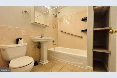 1925 S Bancroft Street, Philadelphia, PA 19145 - Photo 11