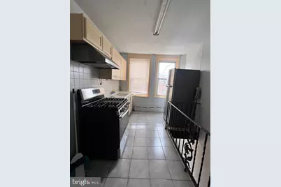 2052 S Garnet Street, Philadelphia, PA 19145 - Photo 7