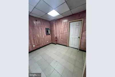 2052 S Garnet Street, Philadelphia, PA 19145 - Photo 5