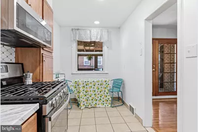 161 E Fariston Drive, Philadelphia, PA 19120 - Photo 7