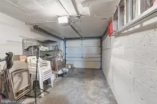 161 E Fariston Dr, Philadelphia, PA 19120 - Photo 21