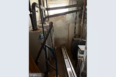 1621 E Gowen Avenue, Philadelphia, PA 19150 - Photo 13