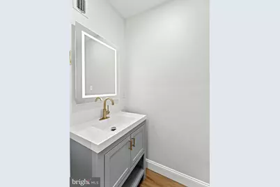 934 Snyder Avenue, Philadelphia, PA 19148 - Photo 13