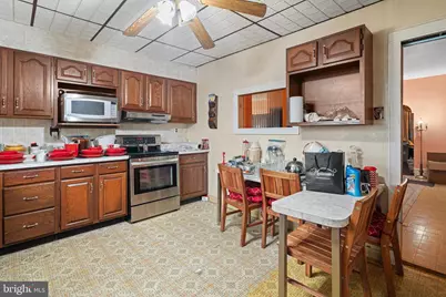 650 N 52nd Street, Philadelphia, PA 19131 - Photo 3