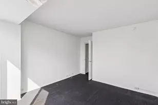 1326 Spruce St, Philadelphia, PA 19107 - Photo 35