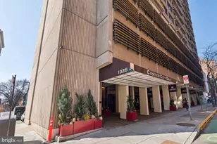 1326 Spruce St, Philadelphia, PA 19107 - Photo 3