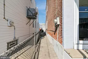 4468 Almond St, Philadelphia, PA 19137 - Photo 27