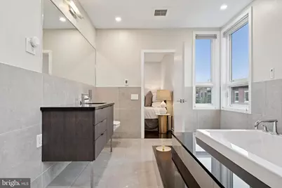 707 S 15th Street, Philadelphia, PA 19146 - Photo 27