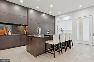 707 S 15th St, Philadelphia, PA 19146 - Photo 13