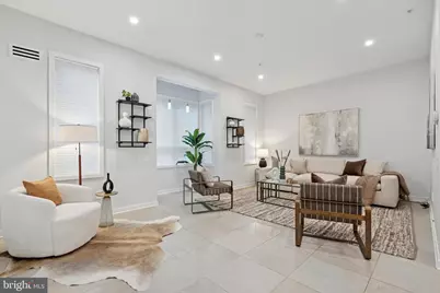 707 S 15th Street, Philadelphia, PA 19146 - Photo 5