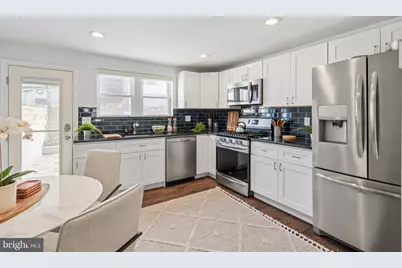 1911 S 11th Street, Philadelphia, PA 19148 - Photo 7