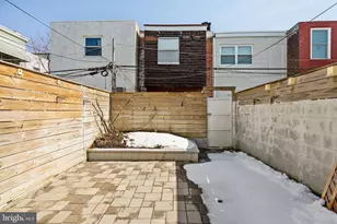 1911 S 11th St, Philadelphia, PA 19148 - Photo 11