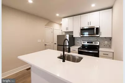 1844 S 23rd Street #UNIT 1F, Philadelphia, PA 19145 - Photo 5