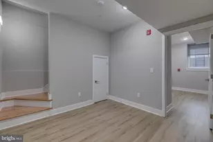 2113 W Master St, Philadelphia, PA 19121 - Photo 15